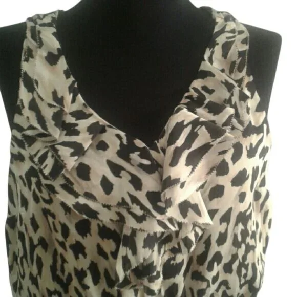 WHBM XS Blouse Leopard Print Sleeveless Ruffled Neckline Smocked Tiered Waist - Picture 5 of 8
